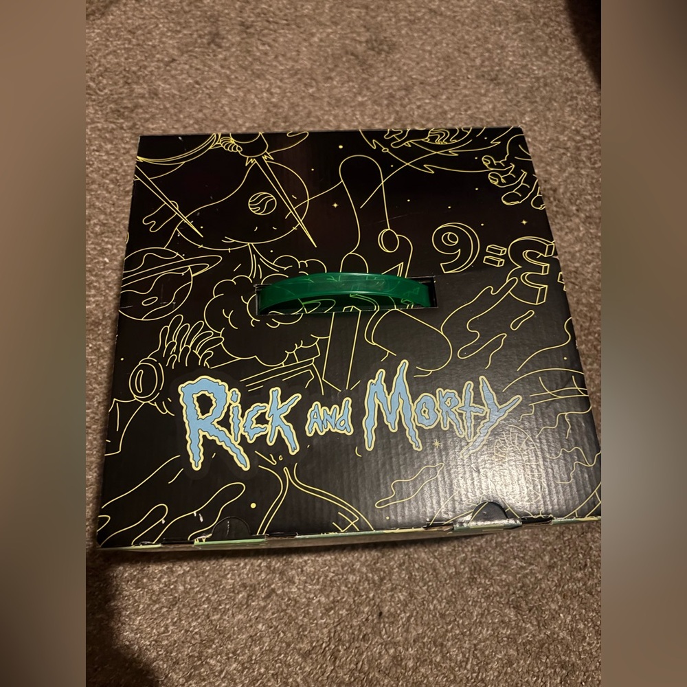 Rick and Morty EMPTY Gift Box
